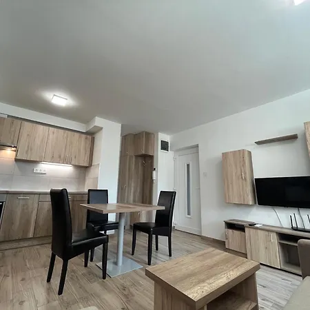 Apartment Resty Szentharomsag Vi *