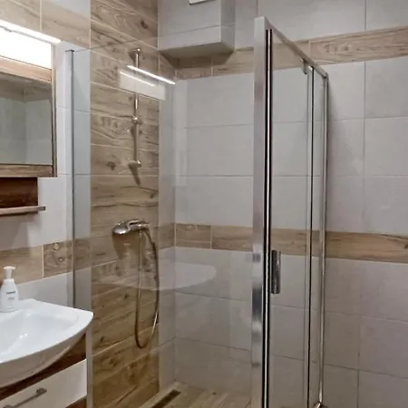 Resty Szentharomsag Vi Apartment